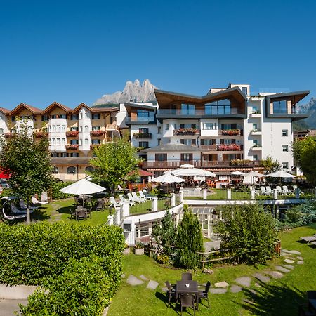Brunet - The Dolomites Resort Fiera Di Primiero Esterno foto