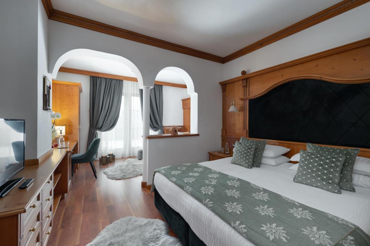 Brunet - The Dolomites Resort Fiera Di Primiero Esterno foto