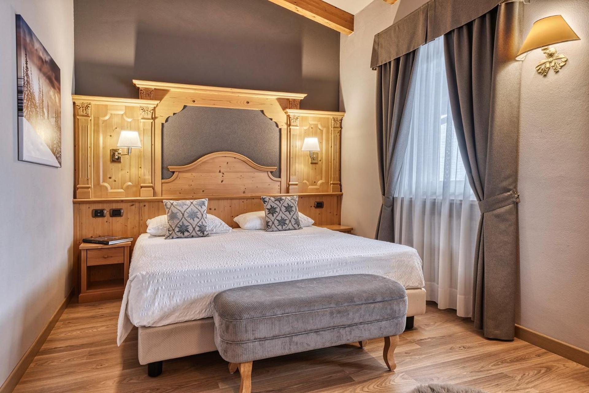 Brunet - The Dolomites Resort Fiera Di Primiero Esterno foto