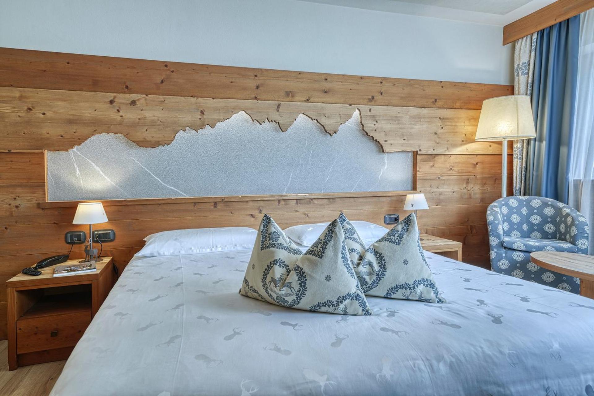 Brunet - The Dolomites Resort Fiera Di Primiero Esterno foto